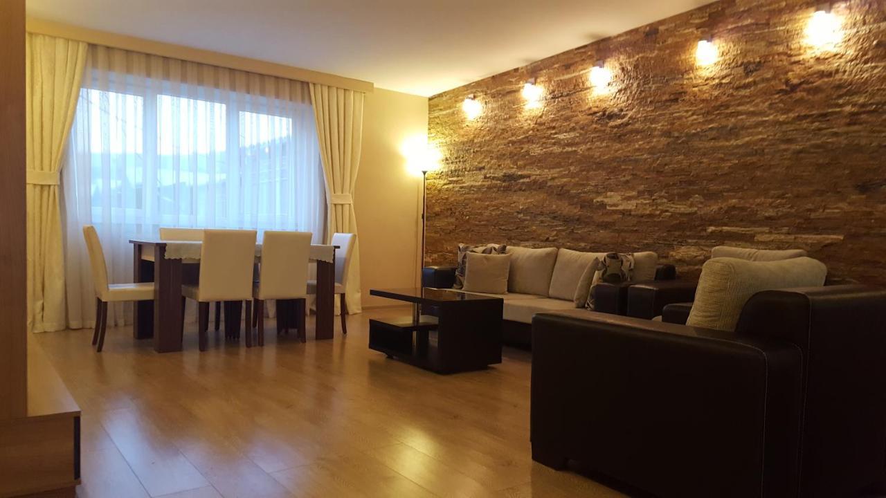 Apartment Rustaveli 1 Tbilissi Extérieur photo